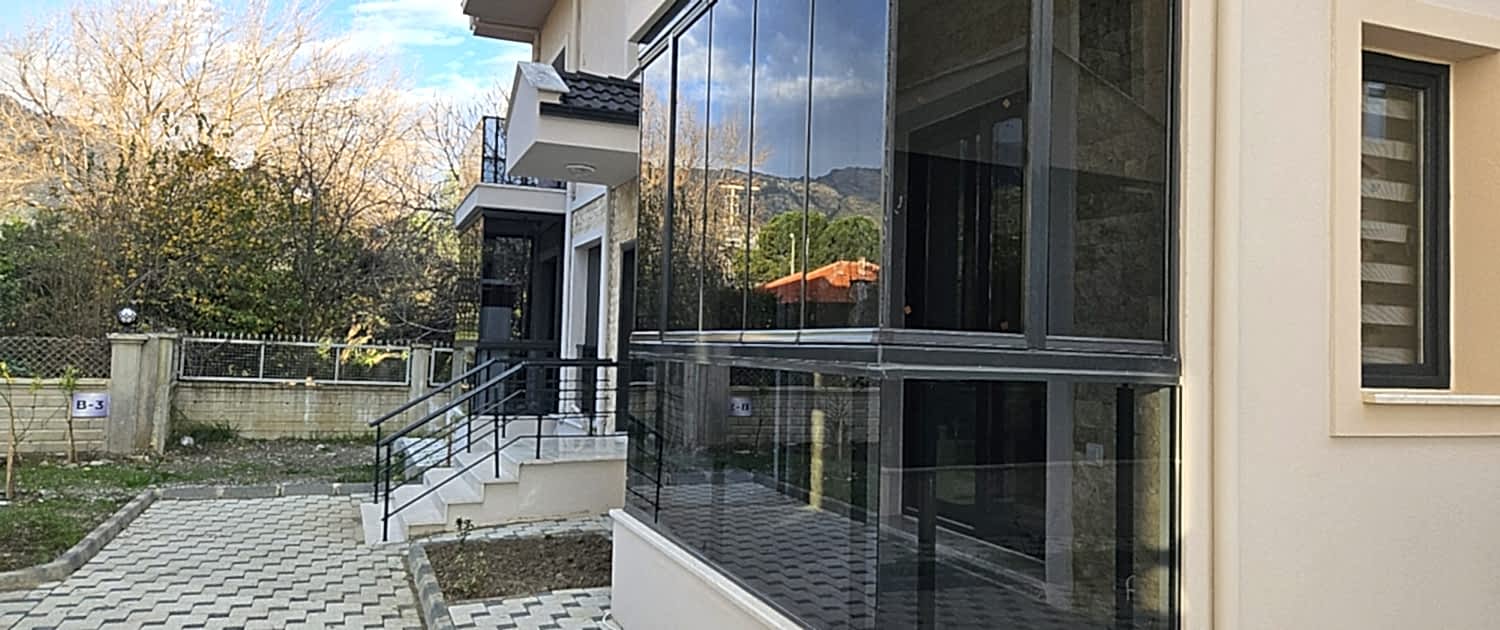 Çiğli Cam Balkon
