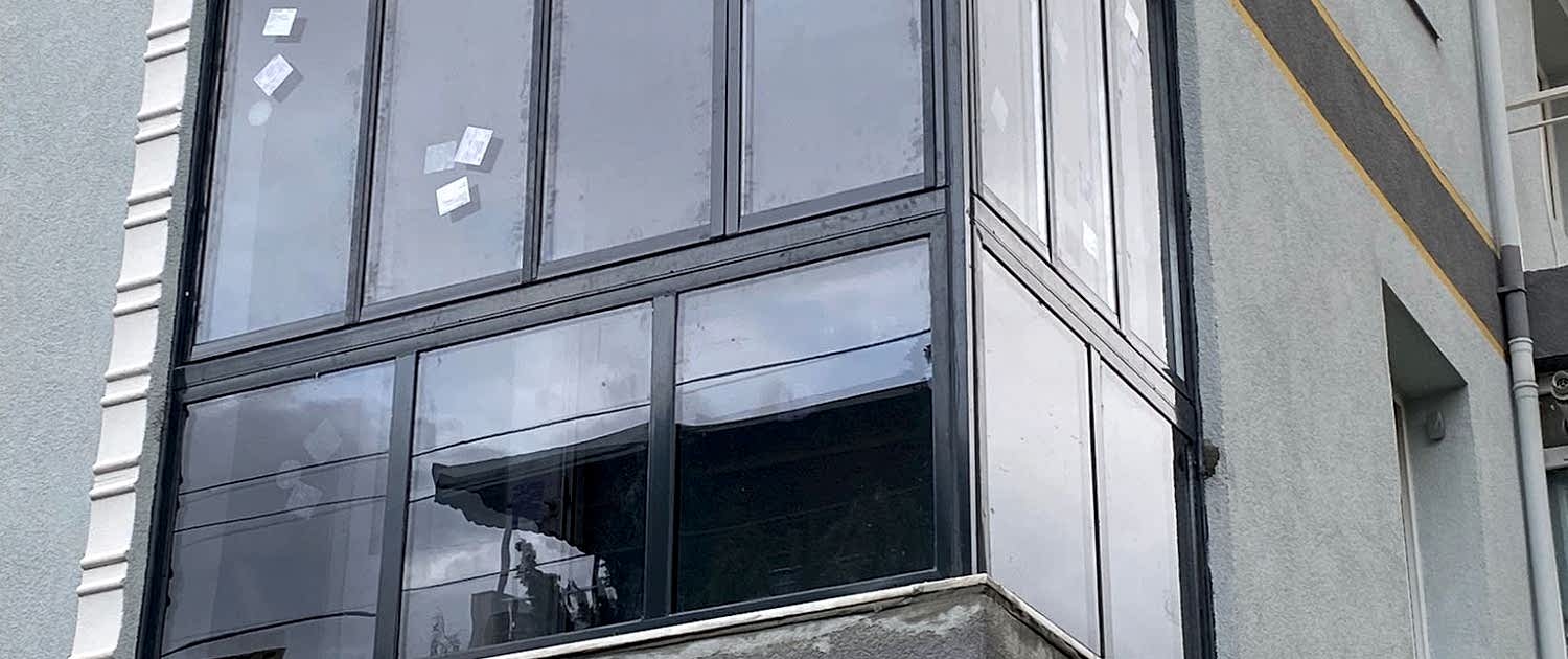 Seferihisar Cam Balkon